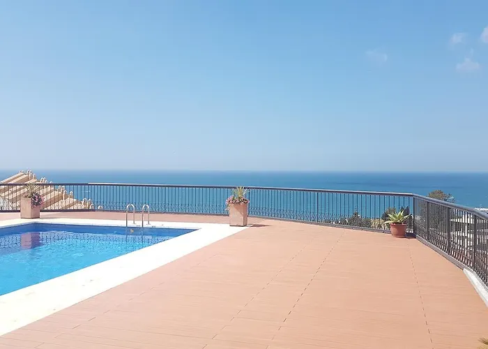 Amplio apartamento de 2 dormitorios con gran terraza