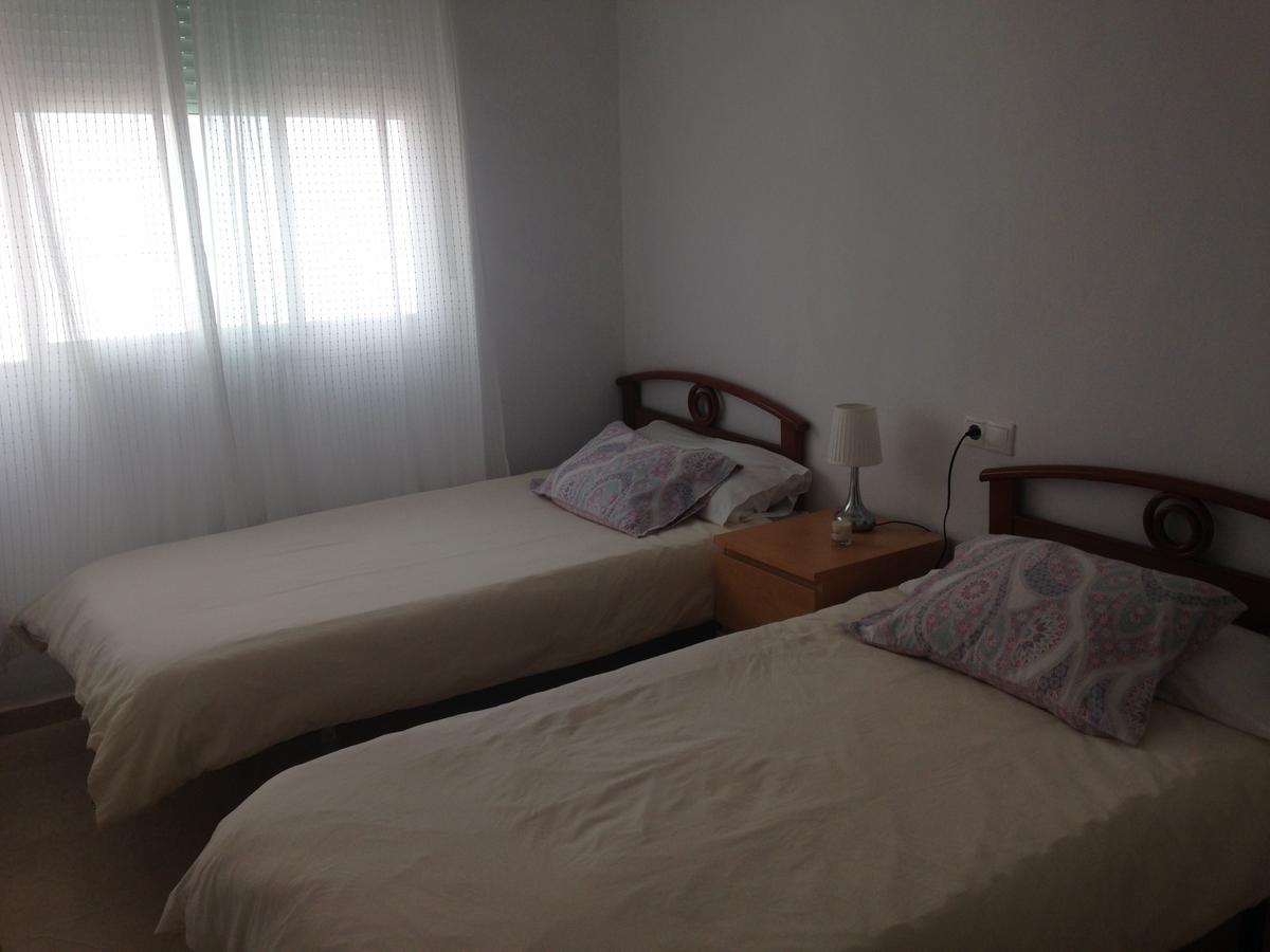 Apartamento Amplio Apartamento De 2 Dormitorios Con Gran Terraza