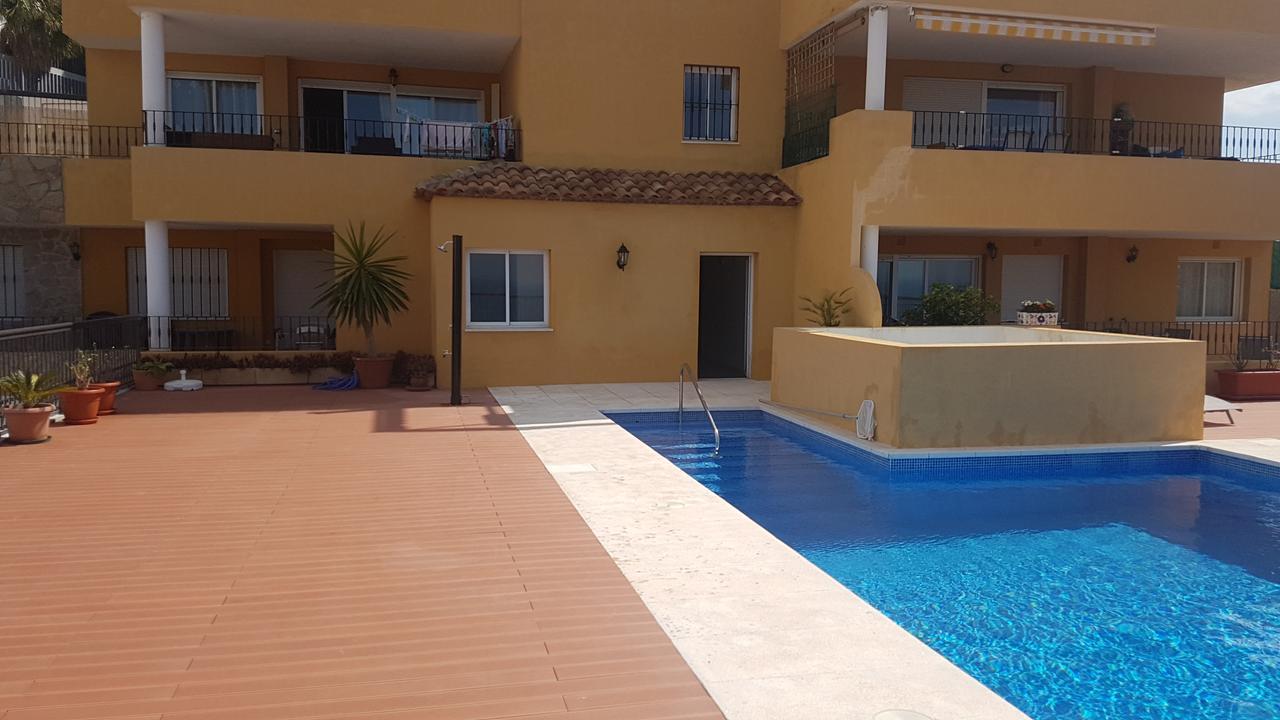 Apartamento Amplio Apartamento De 2 Dormitorios Con Gran Terraza Benalmádena